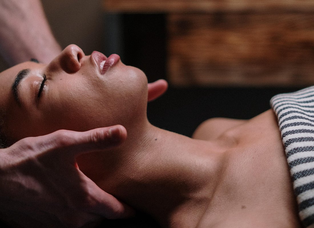 Traditional Turkish Bath With Massage , Hammam And Sauna